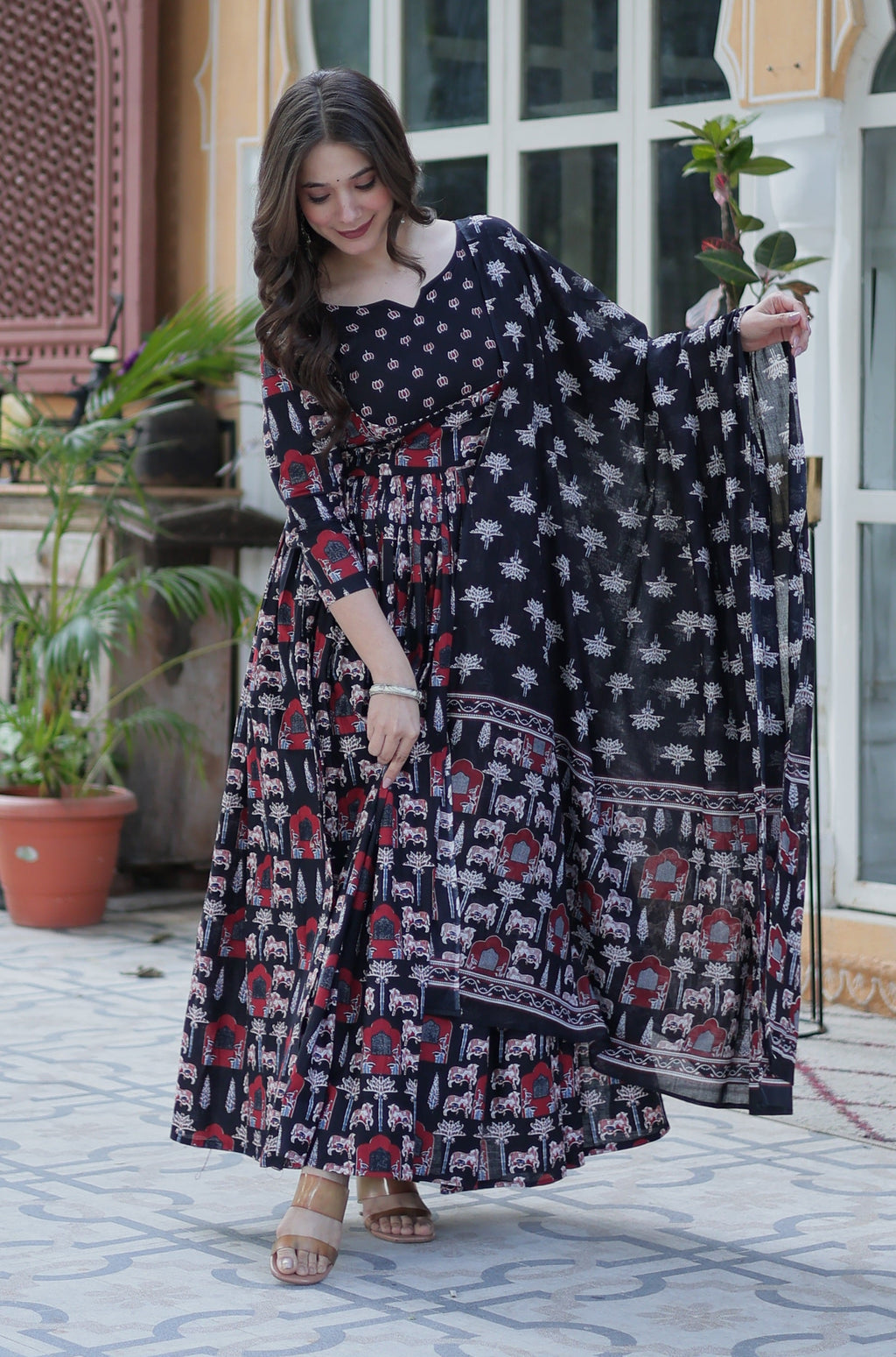 Vedant Vastram Printed Pure Cotton Kurti Pant Set With Dupatta - Black | Grocsy