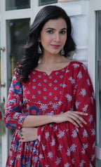 Vedant Vastram Printed Pure Cotton Kurti Pant Set With Dupatta - Maroon | Grocsy