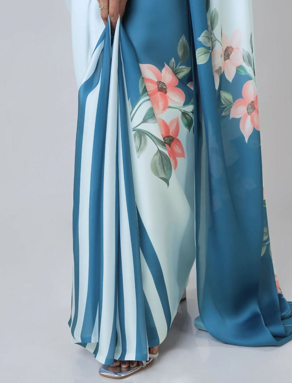 Vastranavya Icy Blue Freehand with Navy Starburst & Floral Print Ready to Wear Saree | Grocsy