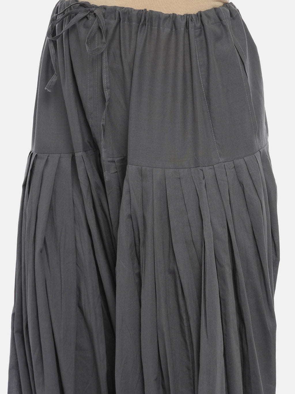 Souchii Women Grey Solid Loose-Fit Patiala | Grocsy
