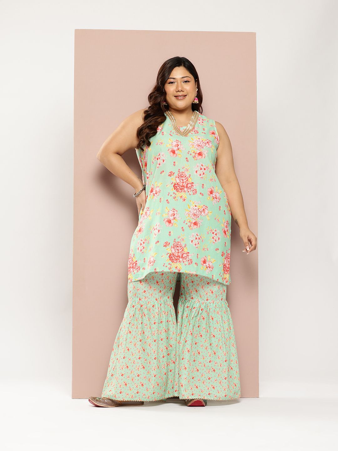 Sztori Plus Size Floral Printed Gotta Patti Pure Cotton Kurta with Sharara | Grocsy