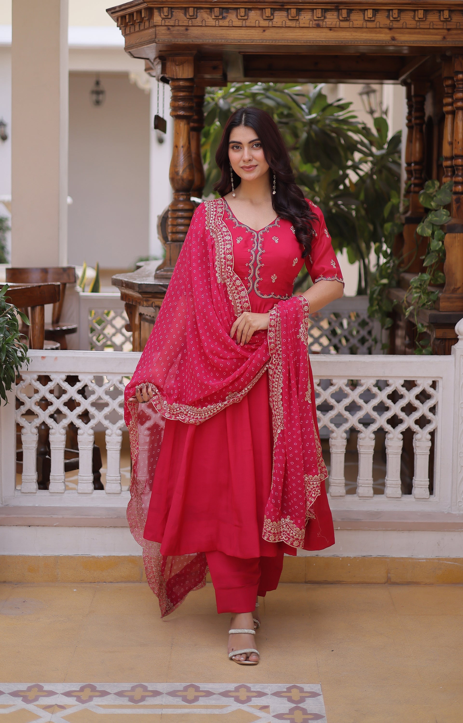 Lorenvalley Fashion Pink Mul Chanderi with Beads Thread Embroidered work Kurta Pant with Dupatta | Grocsy