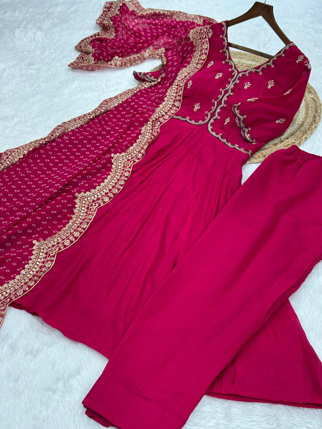 Lorenvalley Fashion Pink Mul Chanderi with Beads Thread Embroidered work Kurta Pant with Dupatta | Grocsy
