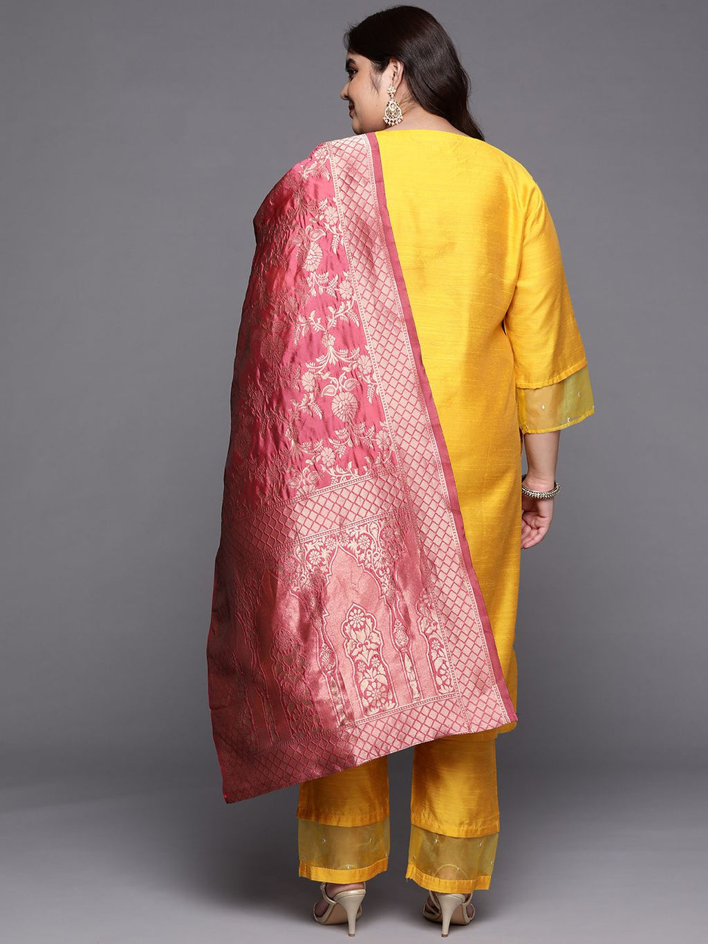 Sztori Plus Size Ethnic Motifs Embroidered Regular Kurta & Palazzos With Dupatta | Grocsy