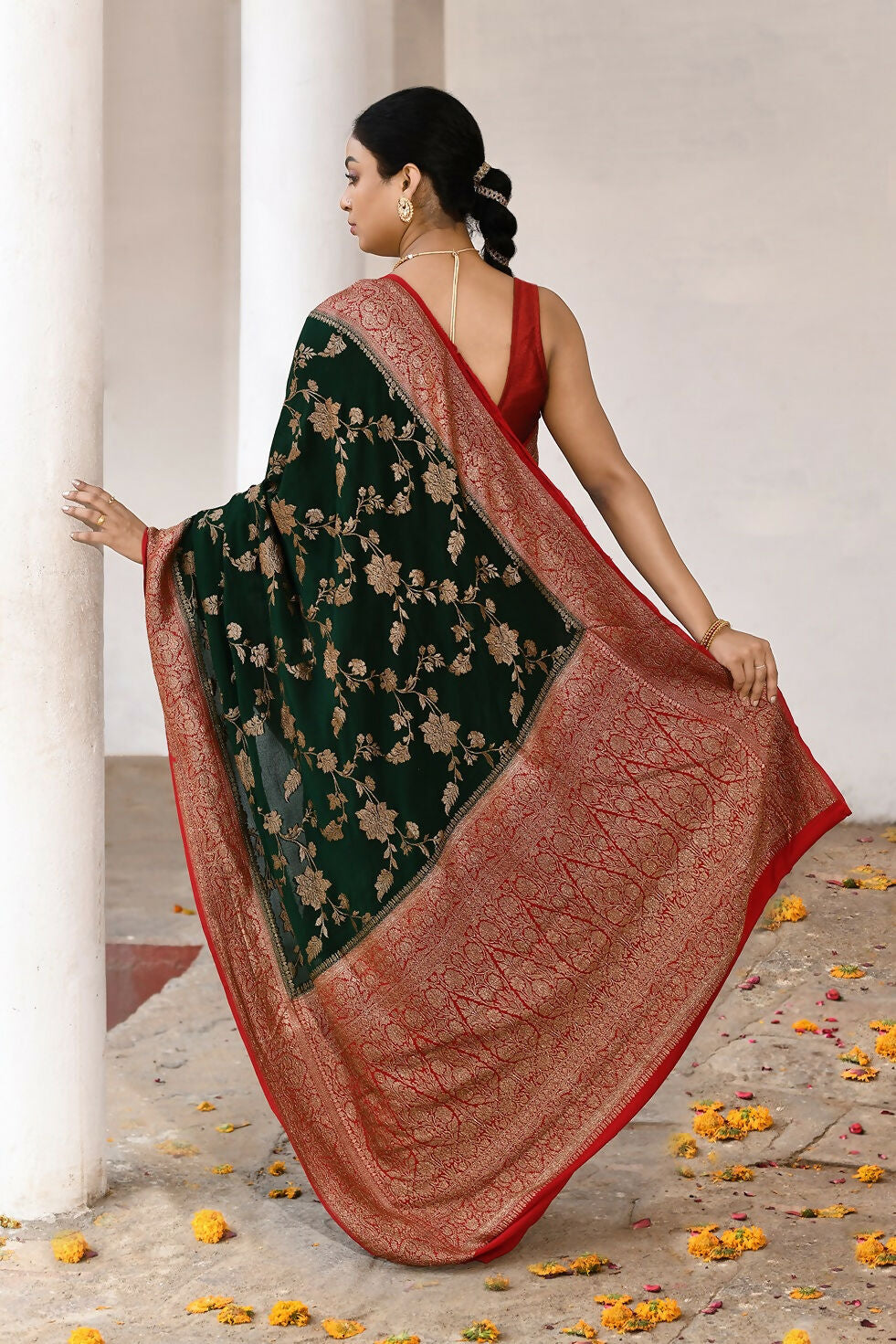 Joban Fashion Green Crepe Chiffon Pure Handloom Banarasi Silk Saree | Grocsy
