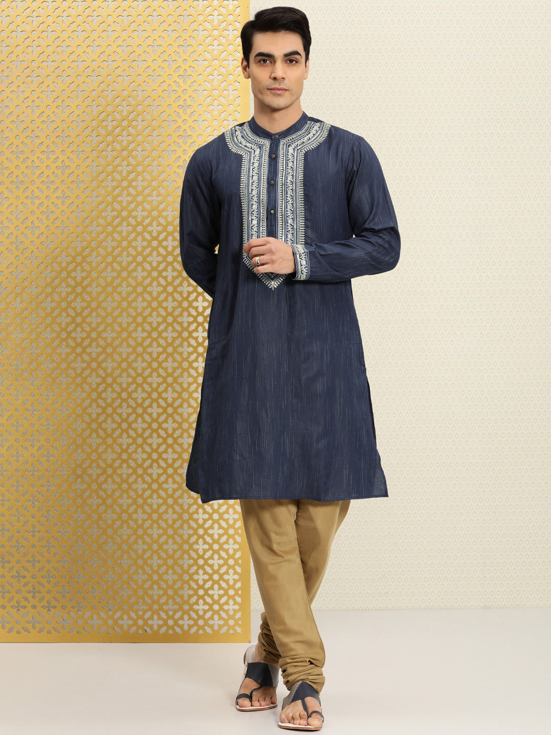 House of Pataudi Men Navy Blue Embroidered Striped Pattern Jashn Kurta | Grocsy