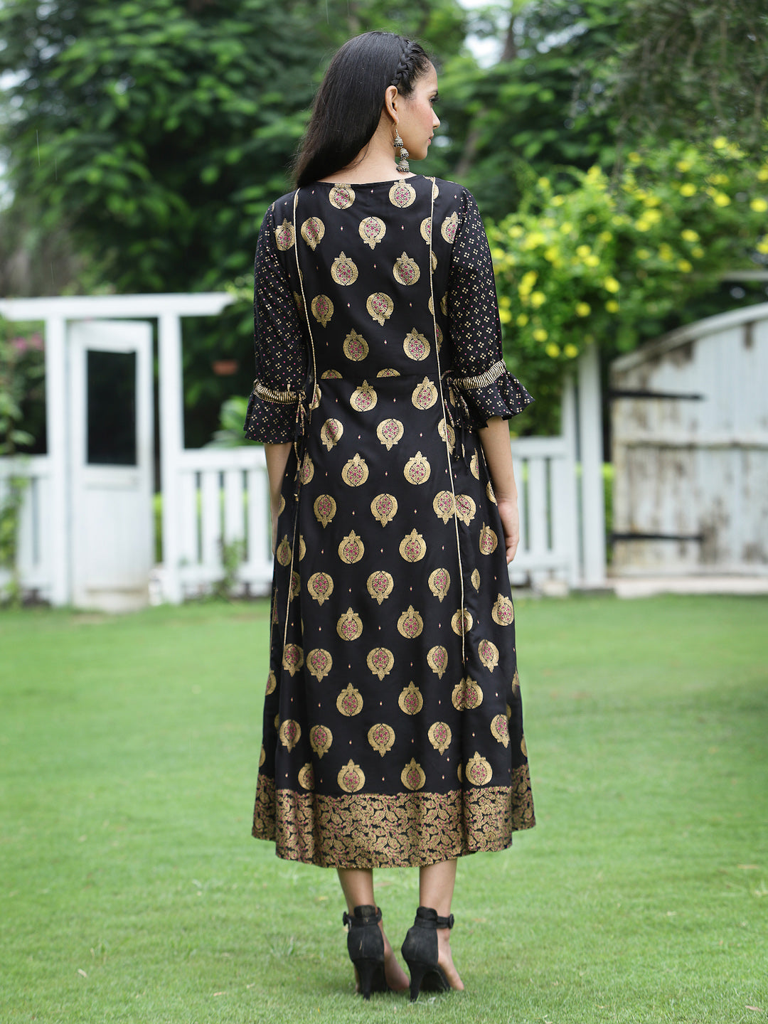 Juniper Women Black Rayon Printed Jacket Style Dress | Grocsy