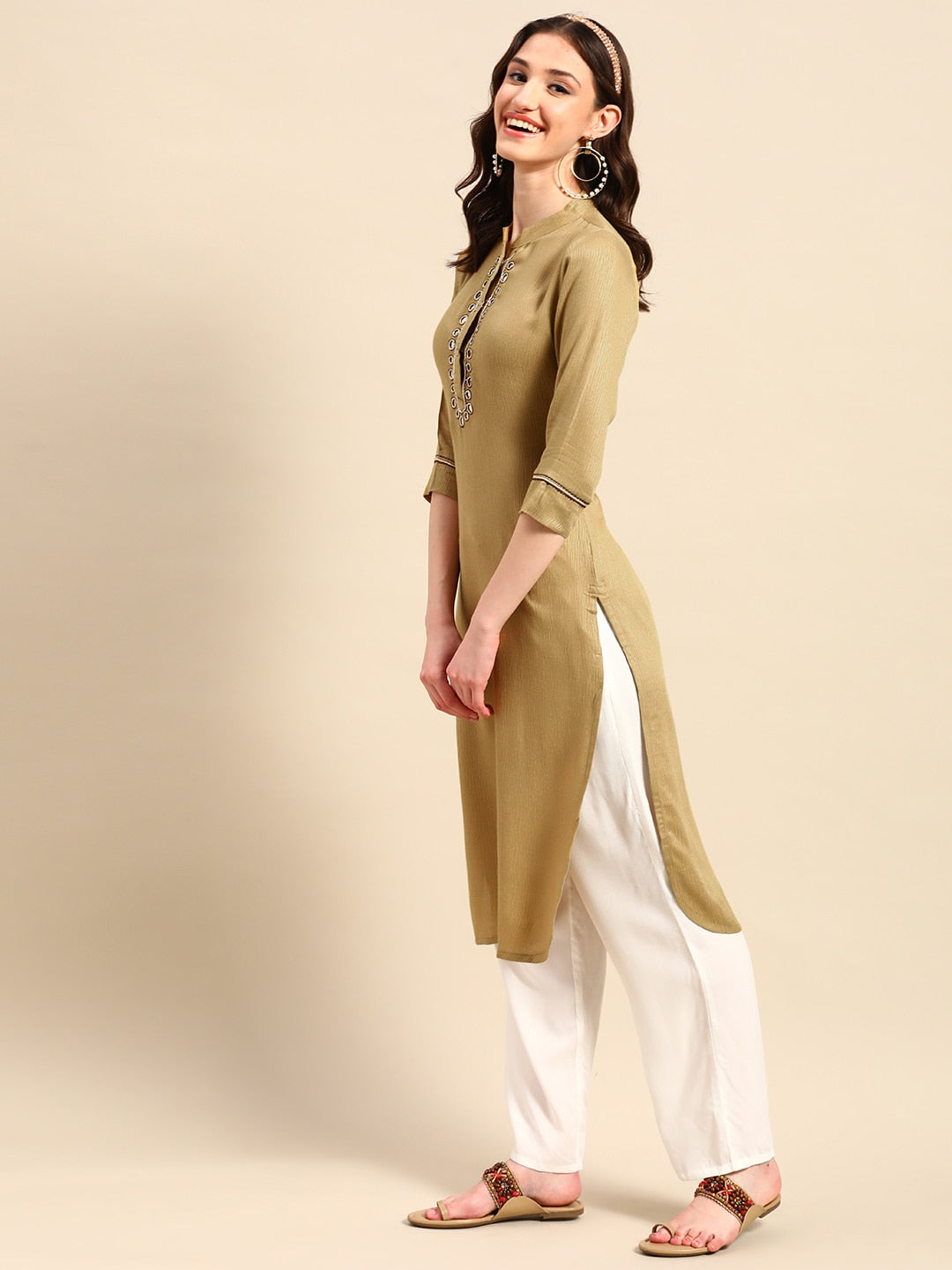 Sangria Yoke Design Mirror Work Kurta | Grocsy