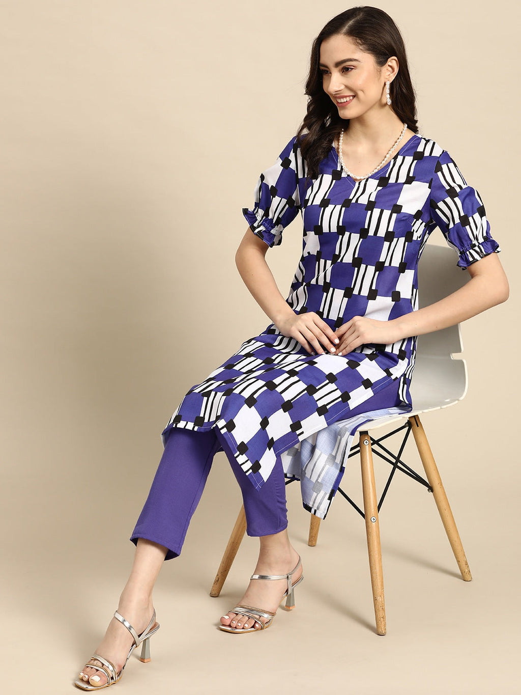 Sangria Women Purple Printed Kurta with Trousers | Grocsy