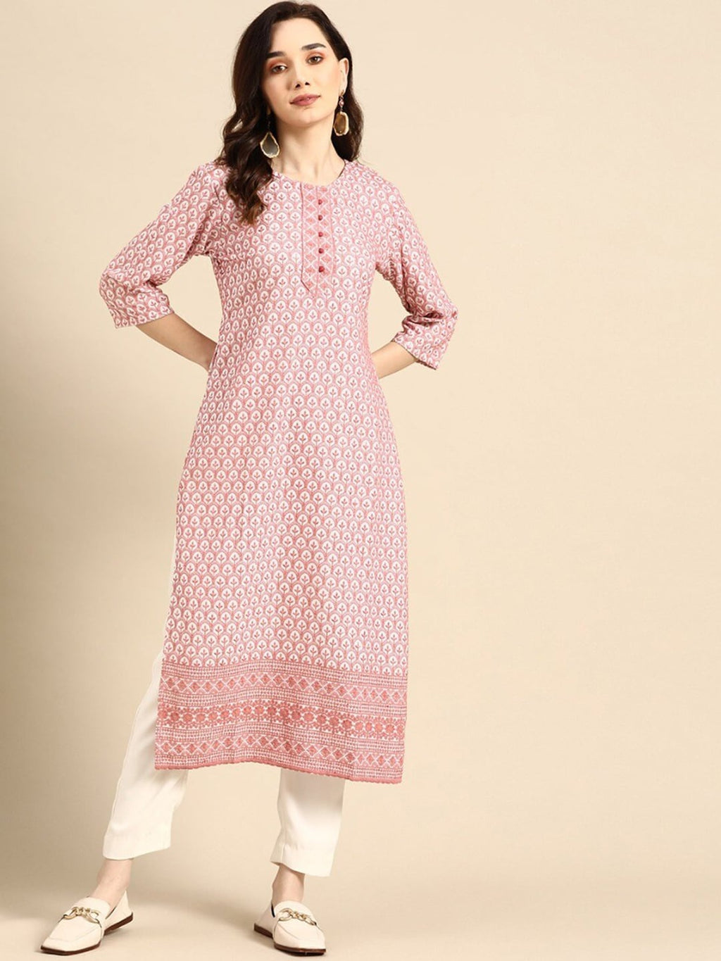 Sangria Geometric Embroidered Sequinned Kurta | Grocsy