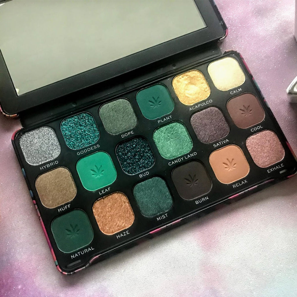 Makeup Revolution Forever Flawless Eyeshadow Palette-18 Smooth & Rich Shade - Chilled | Grocsy