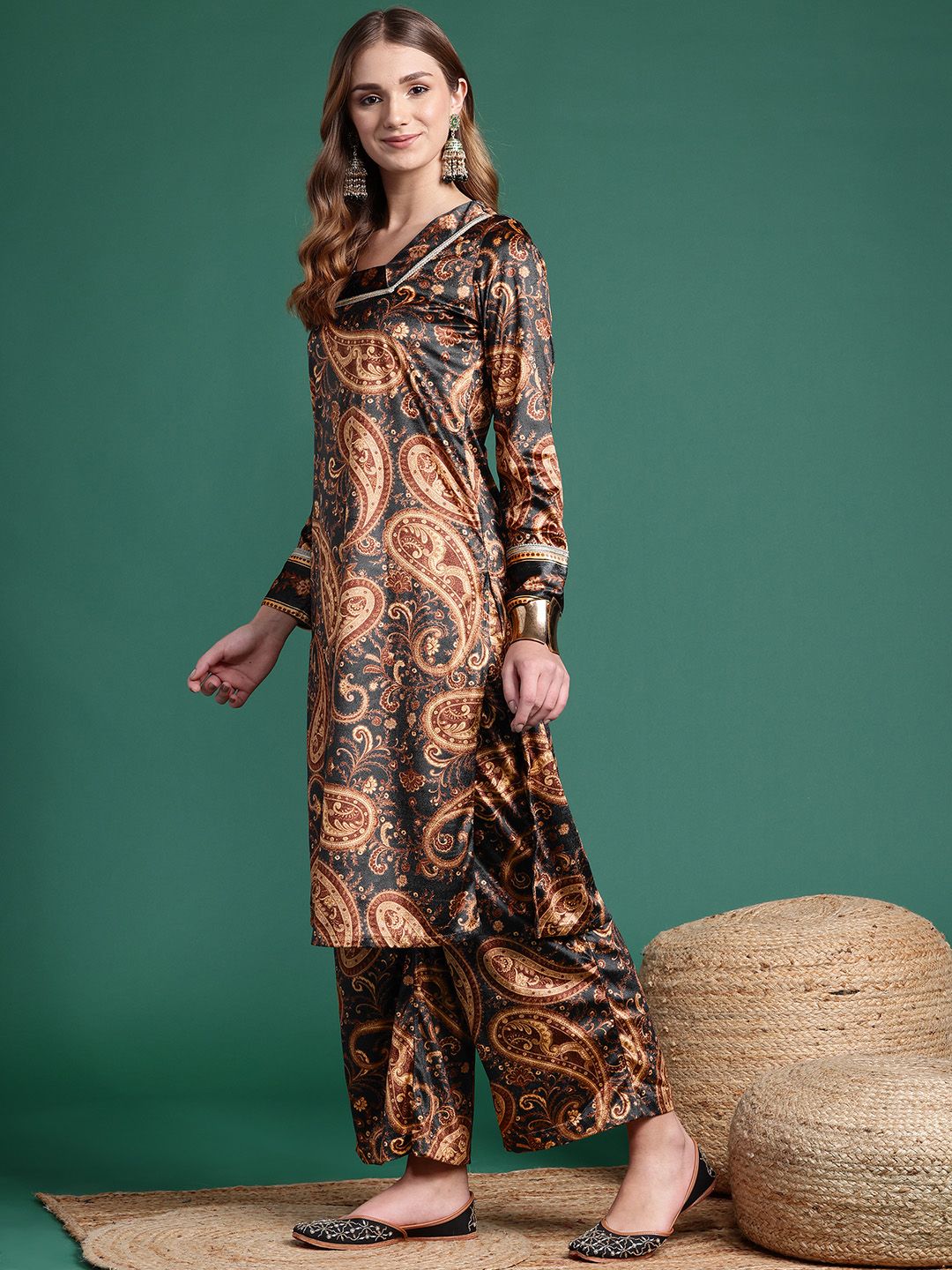 Sangria Velvet Finish Paisley Design Gotta Patti Kurta with Palazzos | Grocsy