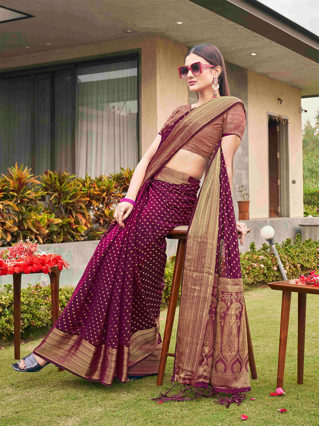 Tikhi Imli Embellished Zari Art Silk Saree | Grocsy