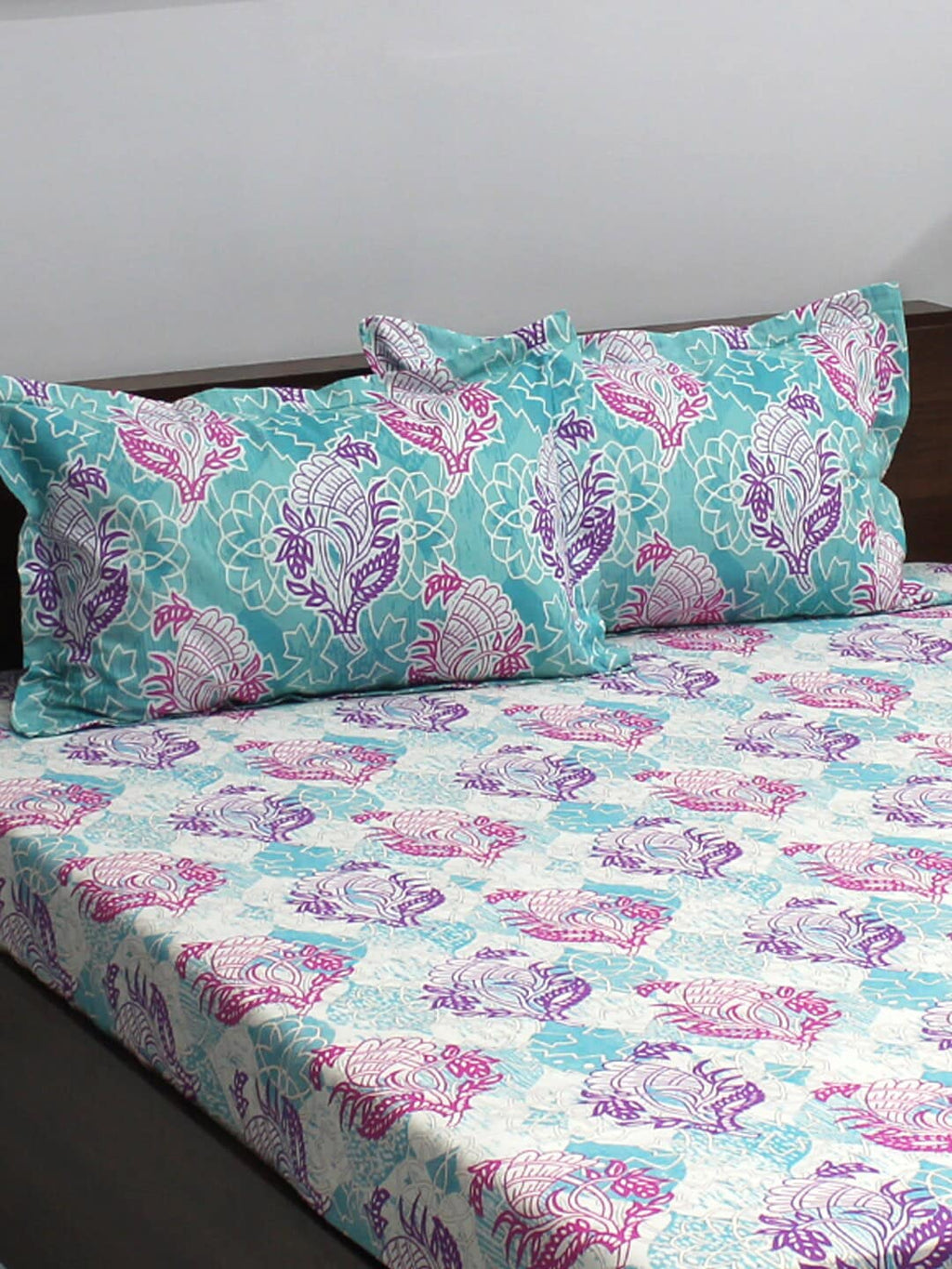 BOMBAY DYEING Pink & Blue Ethnic Motifs Cotton 110 TC Queen Bedsheet With 2 Pillow Covers | Grocsy
