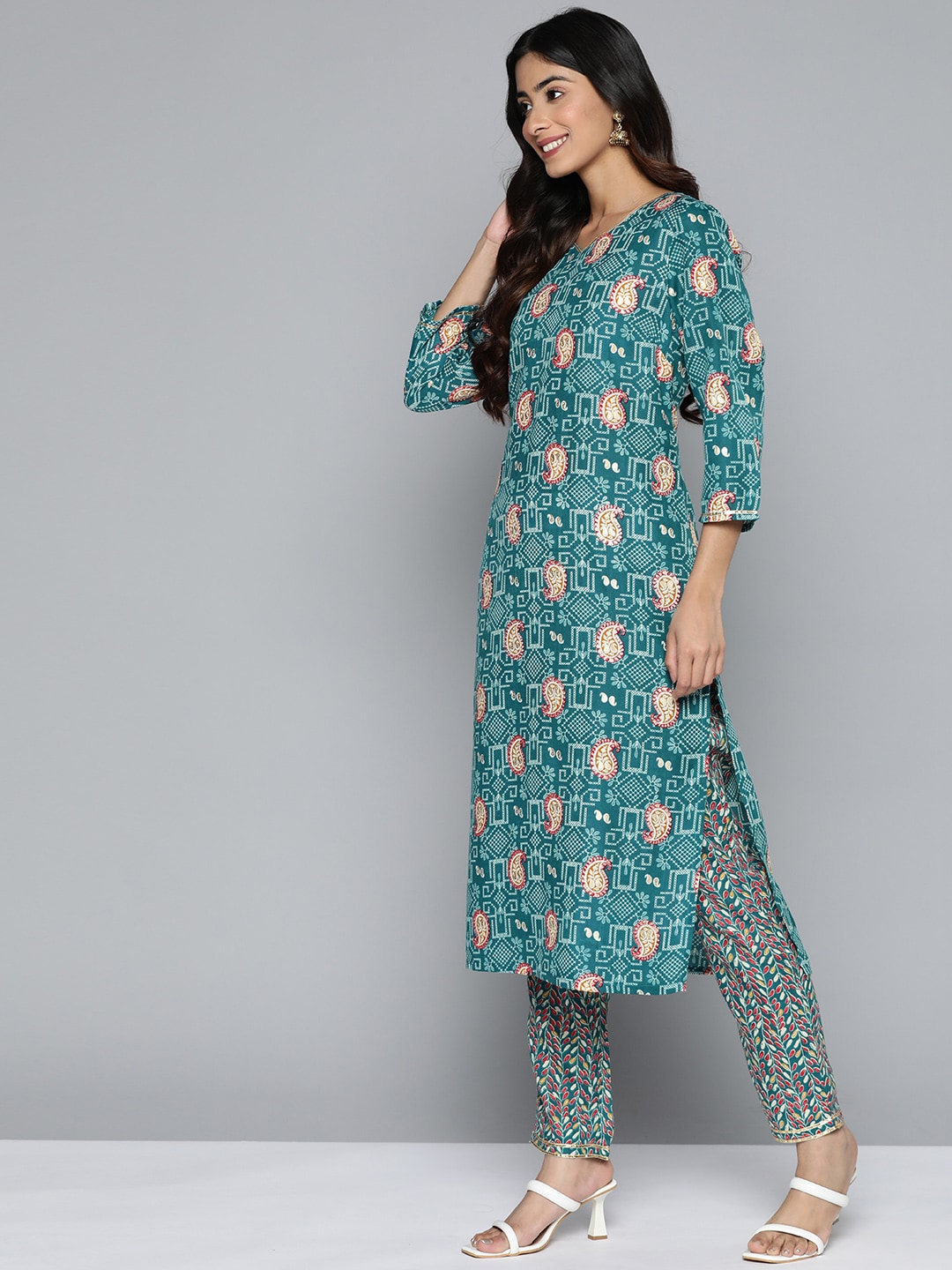 HERE&NOW Floral Printed Regular Kurta with Palazzos | Grocsy