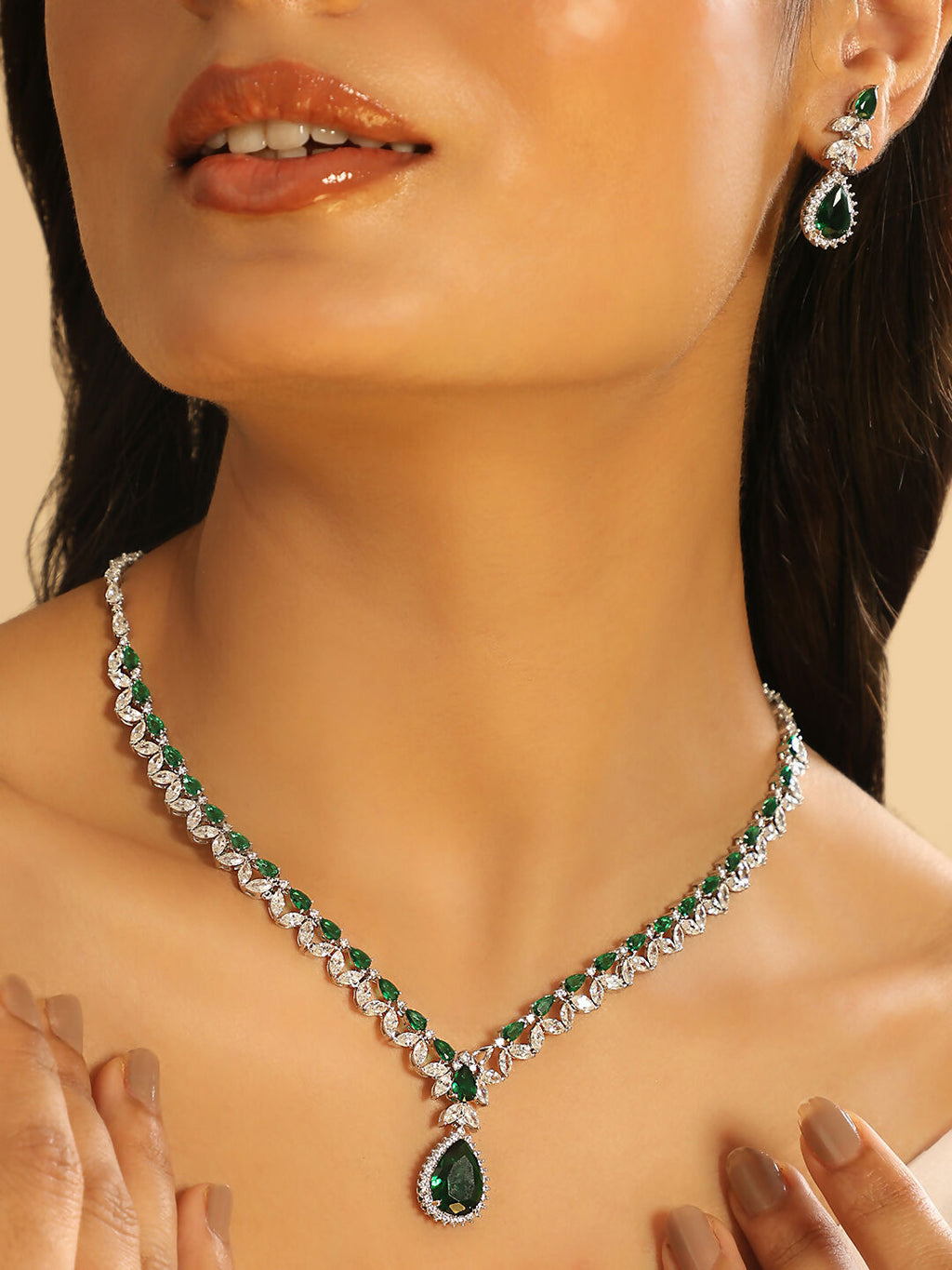 Nuyug Celestial Emerald Cubic ZIrcon Necklace Set | Grocsy