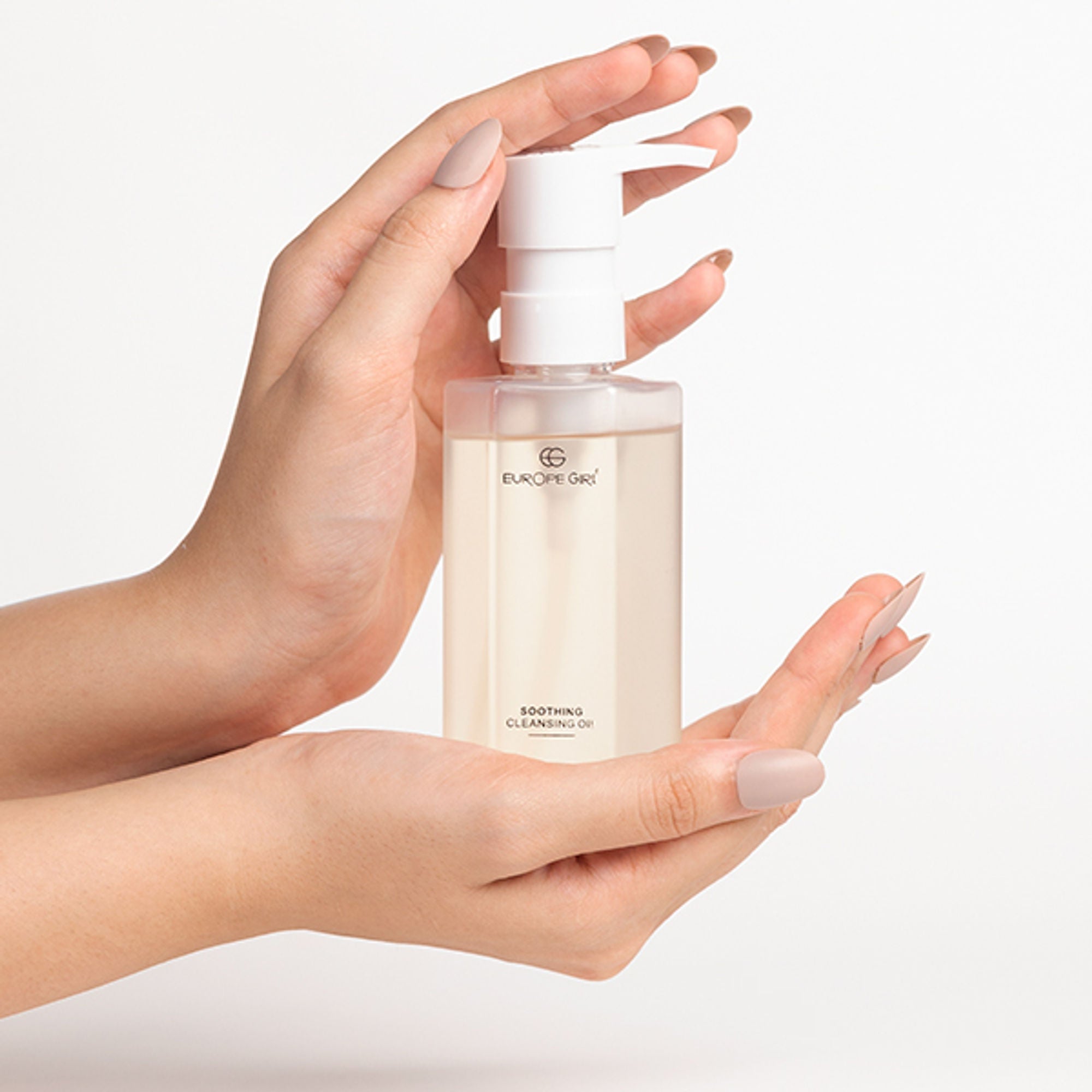 Europe Girl Cleansing Oil | Grocsy
