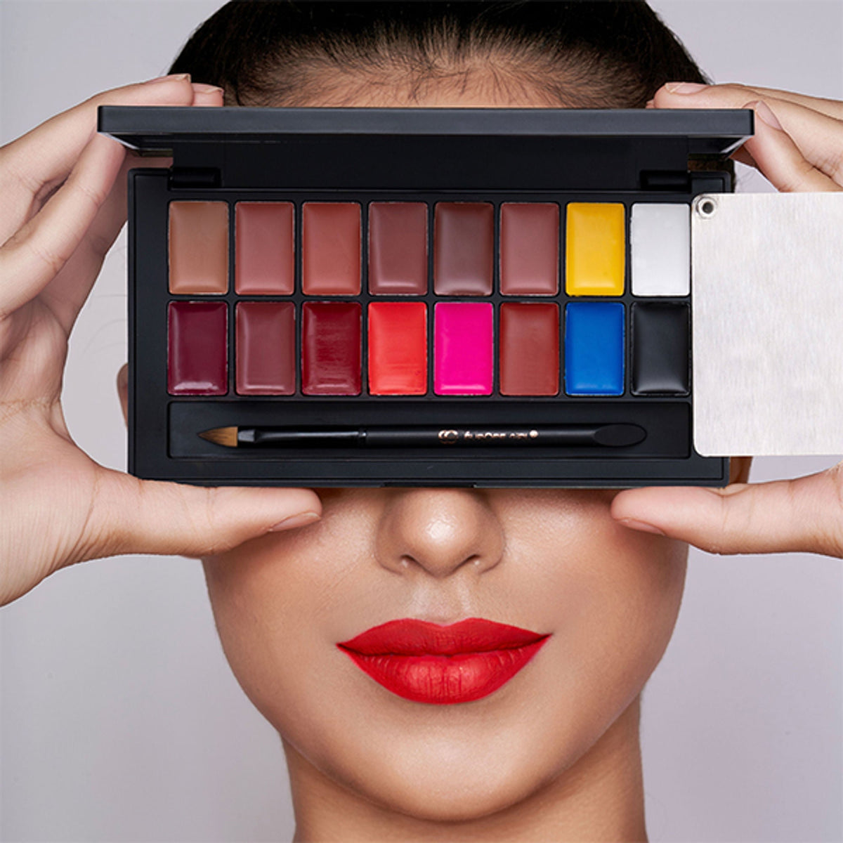 Europe Girl Kiss Me Lip Palette | Grocsy