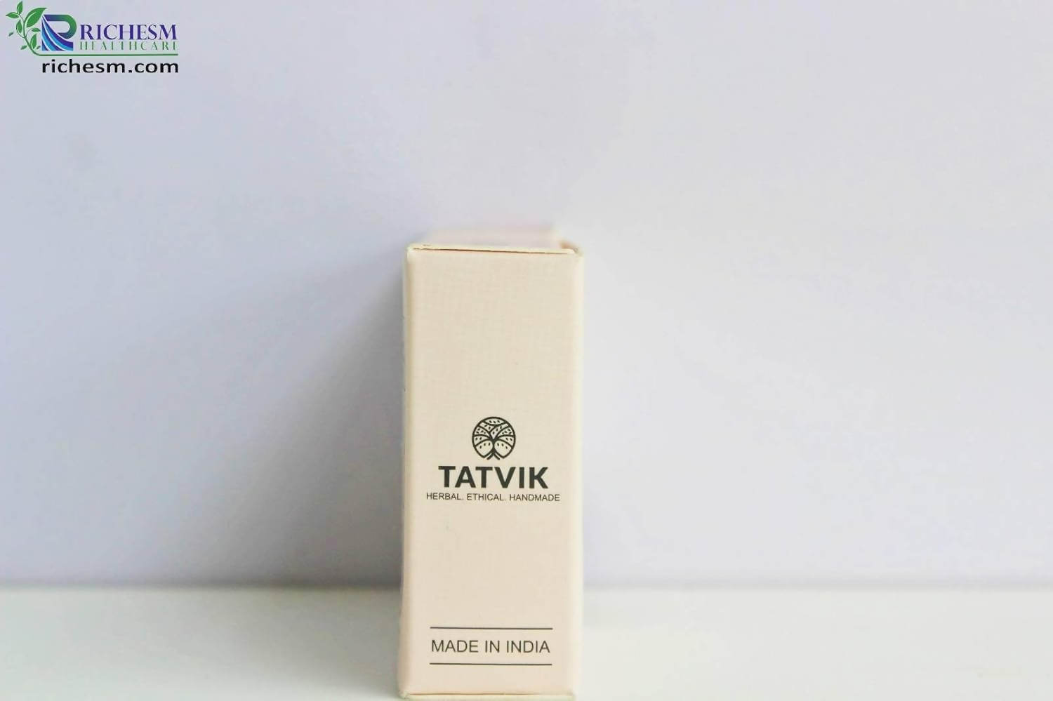 Tatvik Ayurveda Mridukaya Hand Made Soap (Oudh) | Grocsy