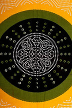 Vamika Printed Cotton Black Color & Multicolor Bedsheet With Pillow Covers (LEOC_BANDJ_BL) | Grocsy