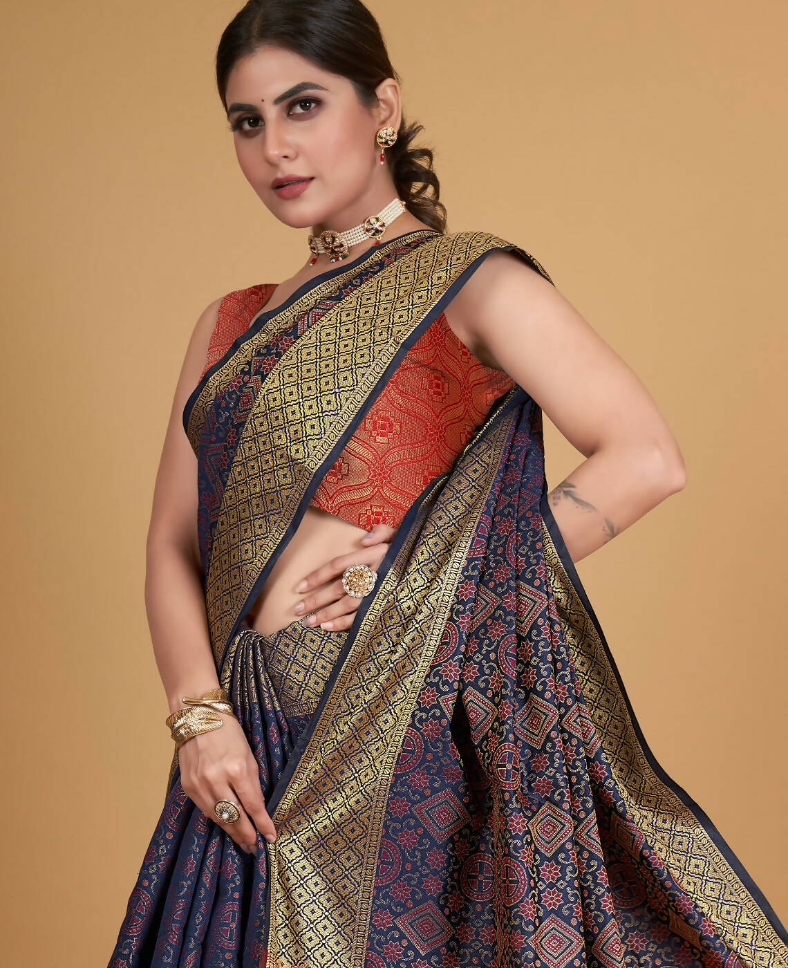 Dark Blue Silk Woven Design Saree With Unstitched Blouse Piece - Akshita | Grocsy