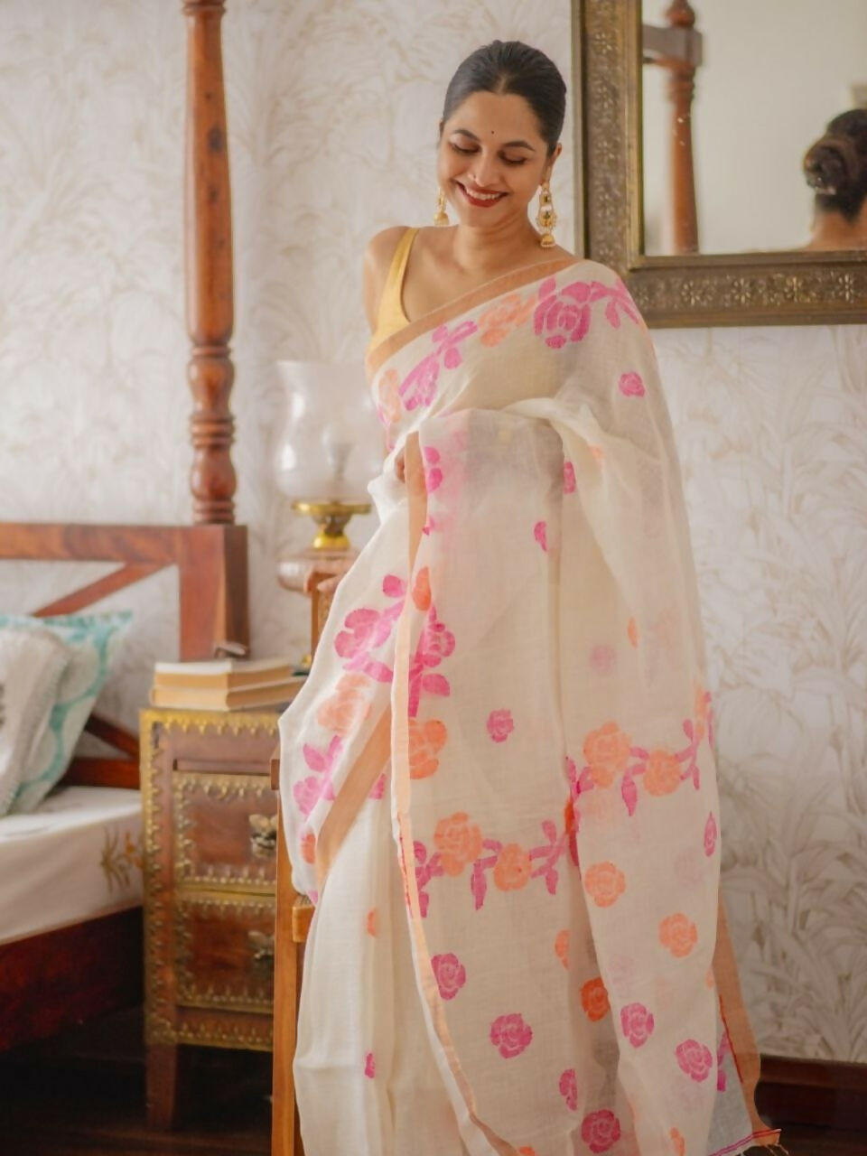 Prime Volt Women's Off-White Floral Digital Print Soft Linen Saree With Blouse | Grocsy