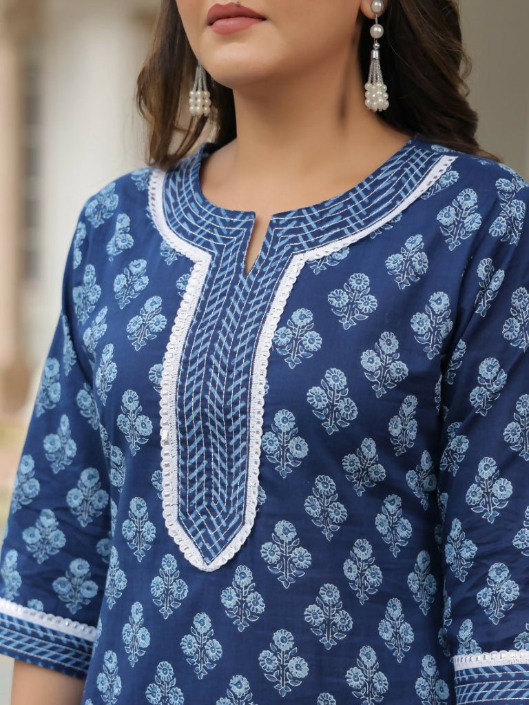 Aramya Straight Soft Cotton Floral Print Women's Kurta - Blue | Grocsy