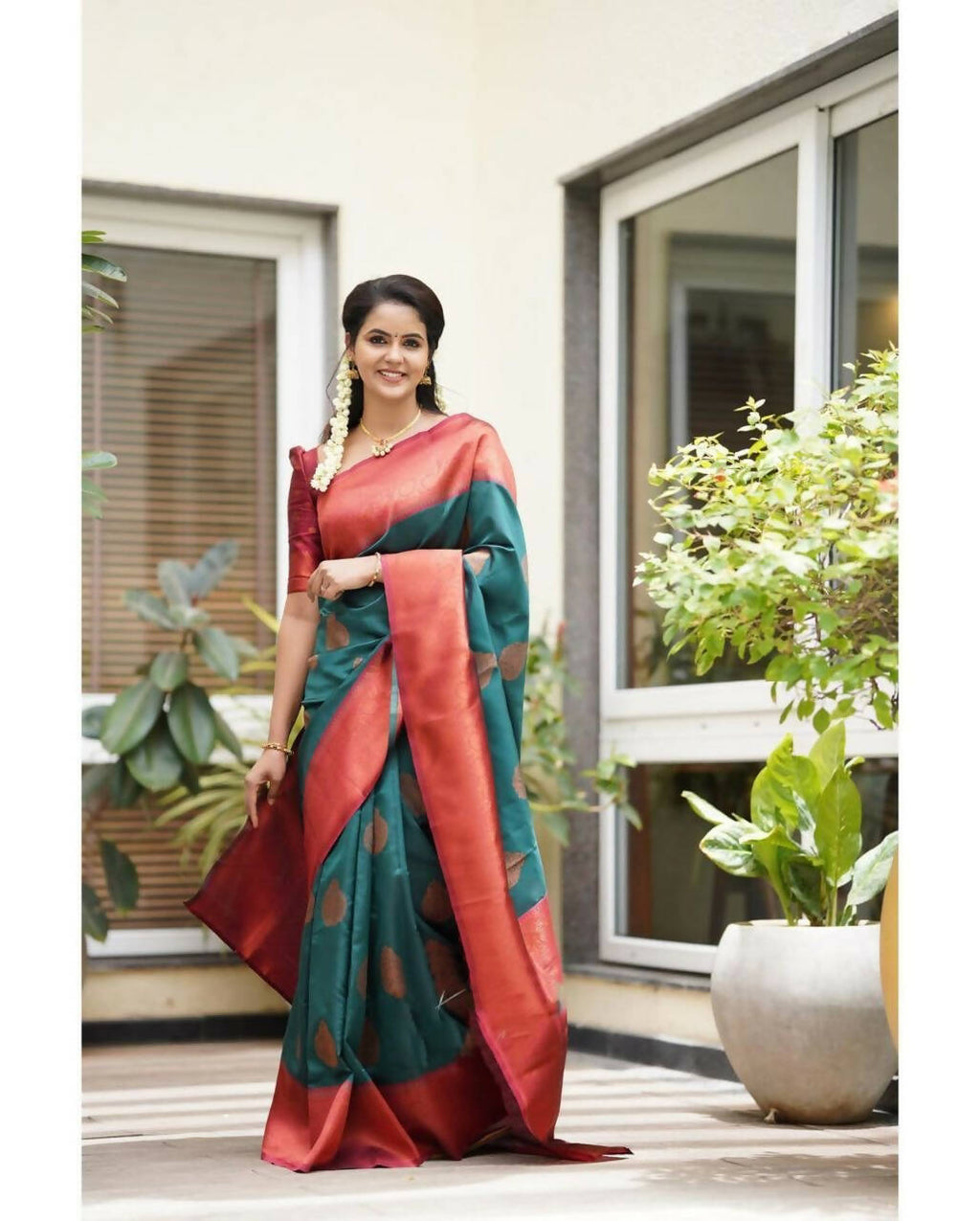 DEIANA'S Beautiful Designer Golden zari Soft Lichi Silk Saree - Rama | Grocsy