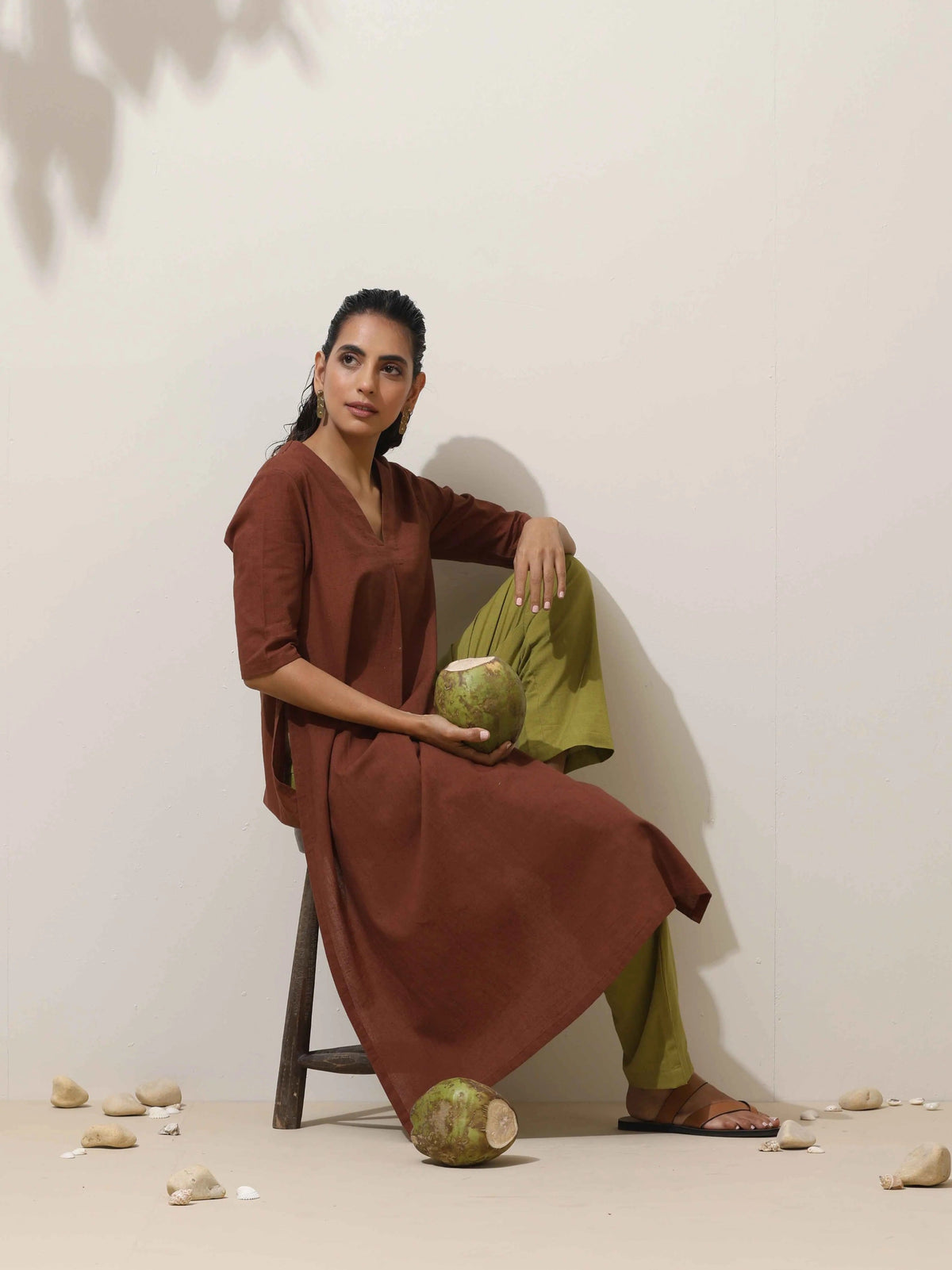 trueBrowns Brown Cotton Linen Kurta Pant Set | Grocsy
