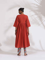 trueBrowns Red Cotton Print Flared Kurta Set | Grocsy