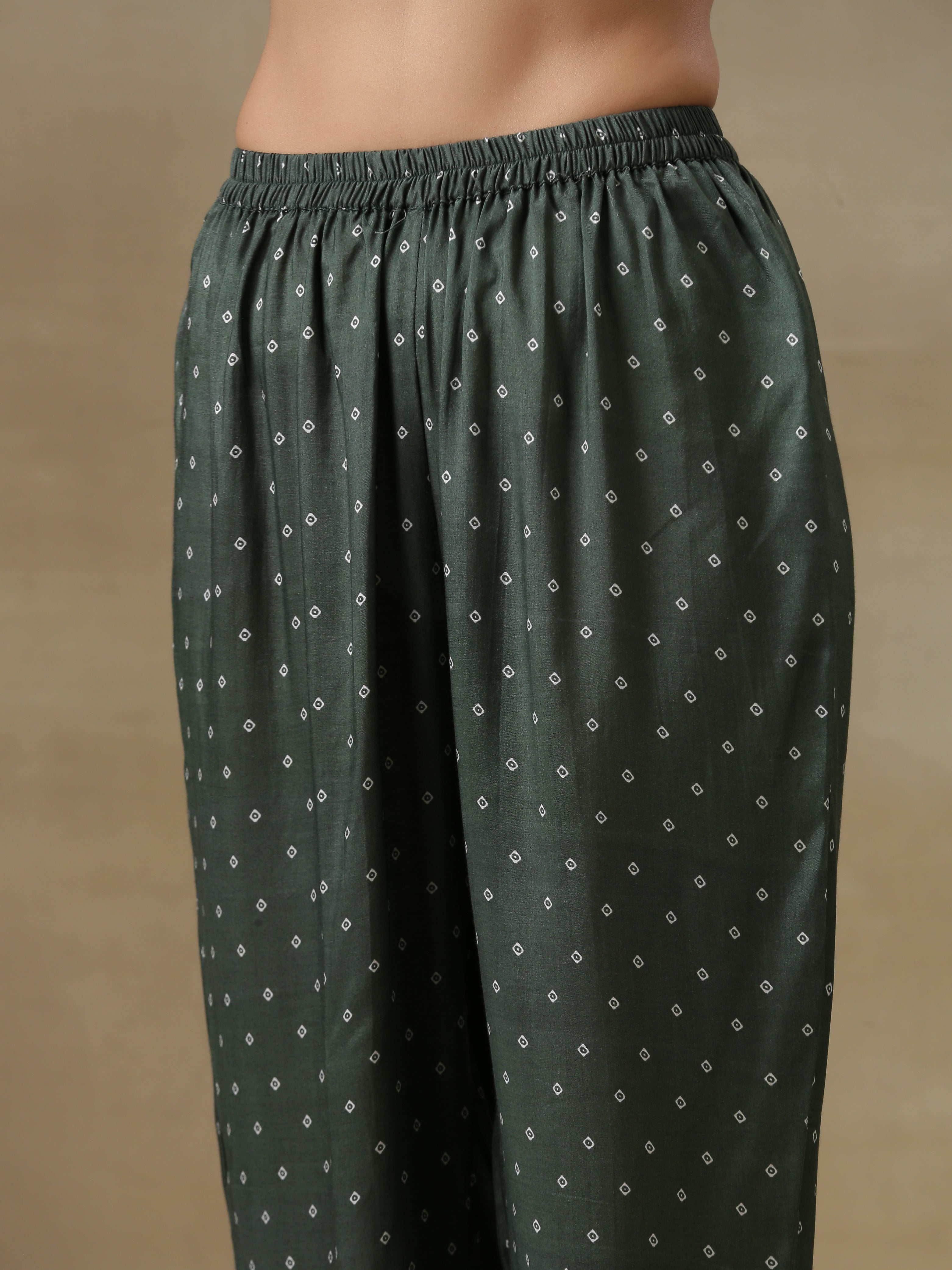 trueBrowns Dark Green Bandhani Printed Silk Side Gathered Kurta Pant Set | Grocsy