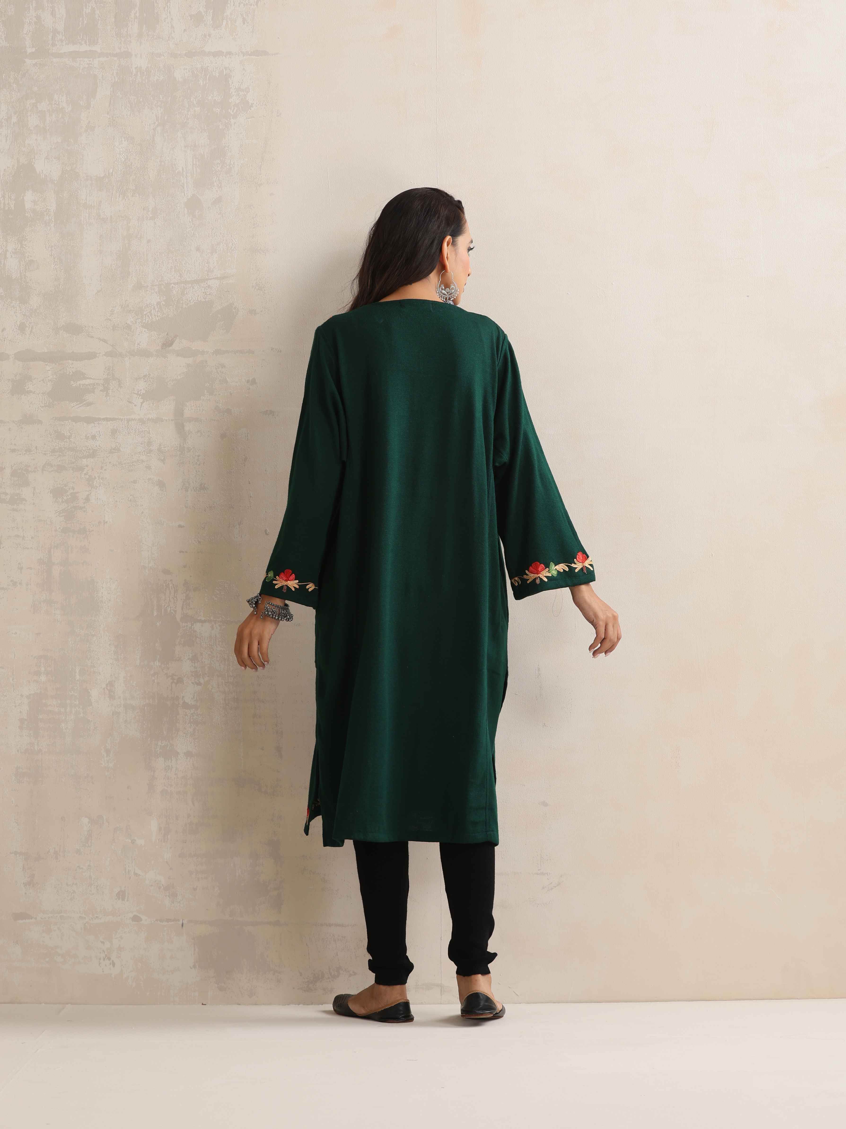 trueBrowns Green Kashmiri Floral Embroidered Woollen Phiran Kurta | Grocsy