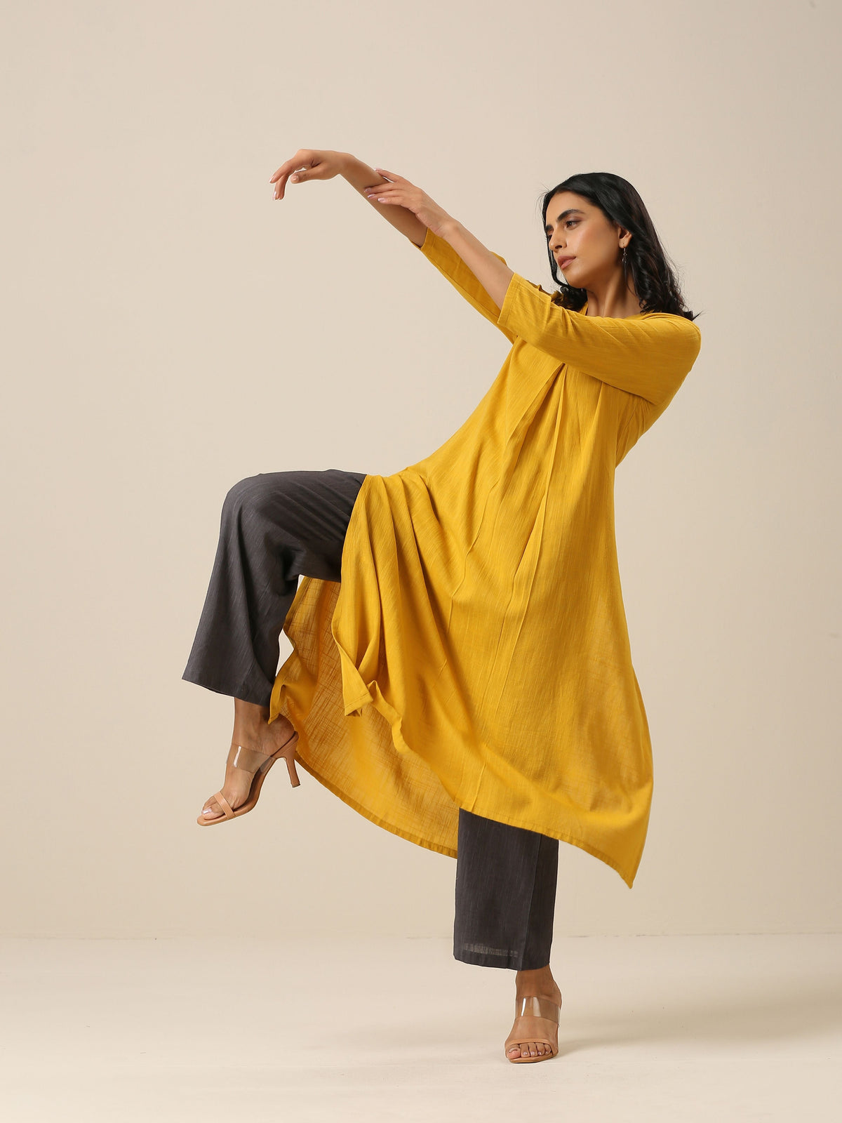 trueBrowns Mustard Yellow Slub Texture Neck Pleat Kurta Pant Set | Grocsy