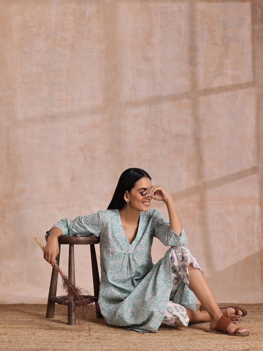 trueBrowns Tiffany Blue Floral Block Print Cotton Front Neck Gathered Kurta Pant Set | Grocsy