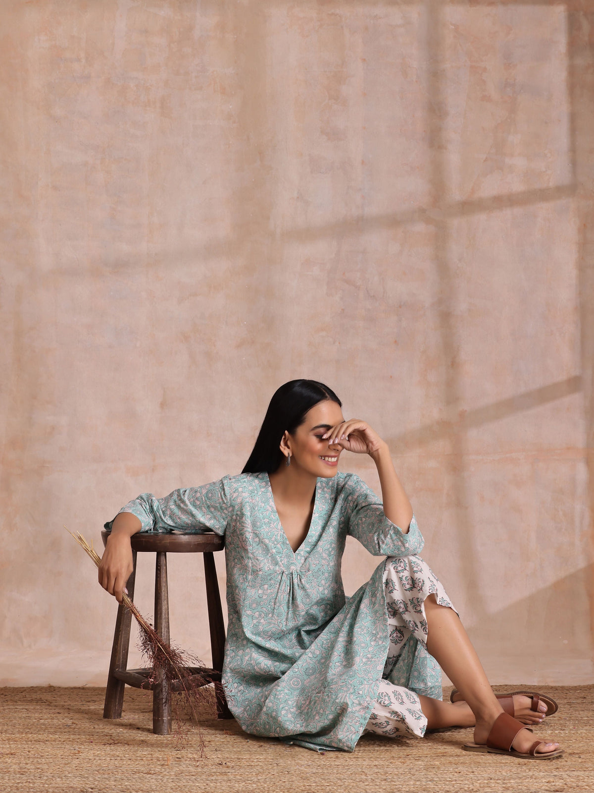 trueBrowns Tiffany Blue Floral Block Print Cotton Front Neck Gathered Kurta Pant Set | Grocsy