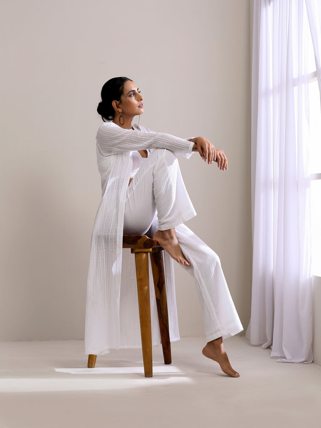 trueBrowns White Dobby Overlay Jacket Blouse Pant Set | Grocsy