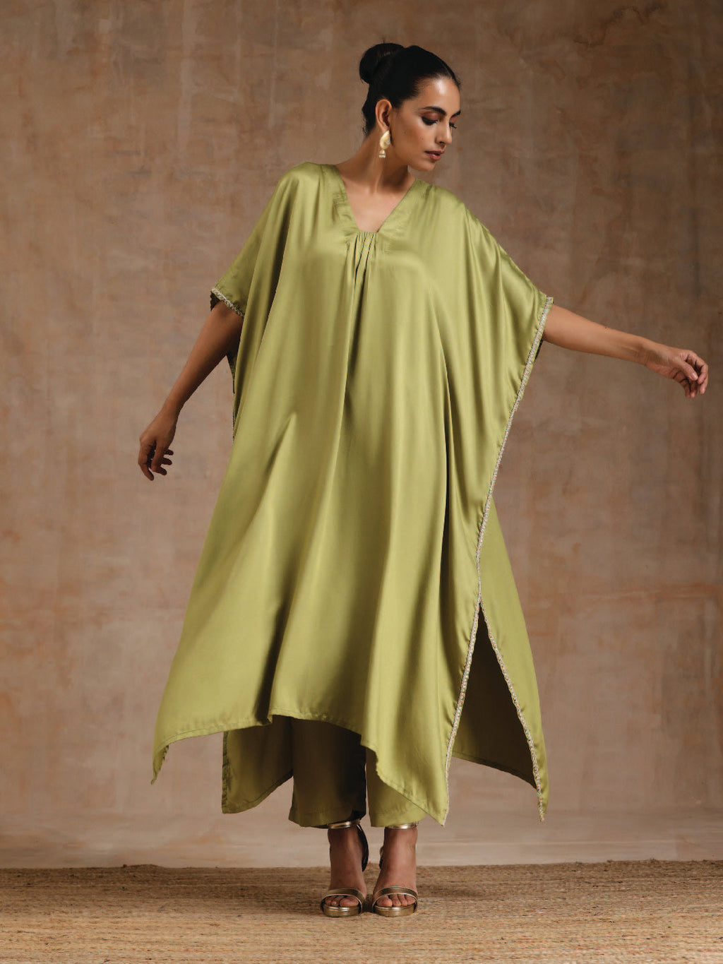 trueBrowns Light Green Modal Satin Kaftan Kurta Set | Grocsy