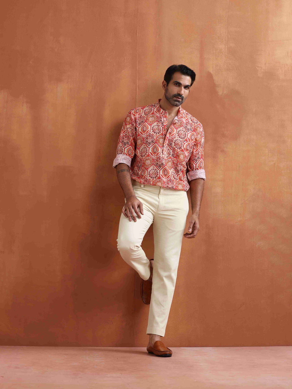 trueBrowns Men's Beige Printed Short Kurta | Grocsy