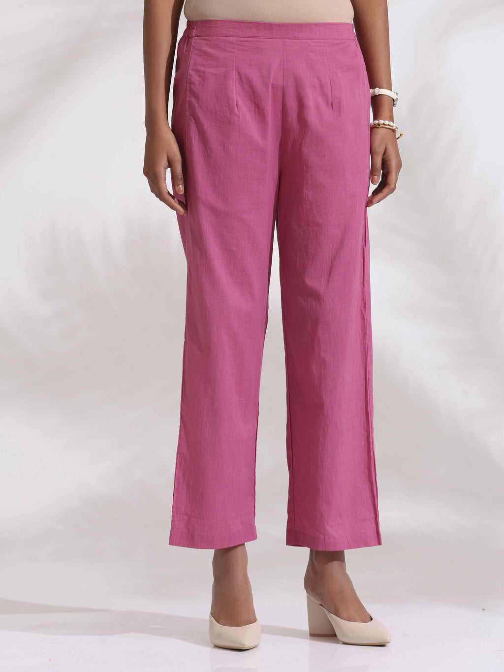 trueBrowns Pink Cotton Floral Embroidered Flared Kurta Set | Grocsy
