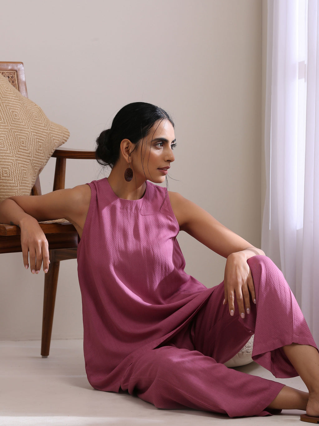 trueBrowns Onion Pink Dobby Sleeveless Short Co-Ord Set | Grocsy