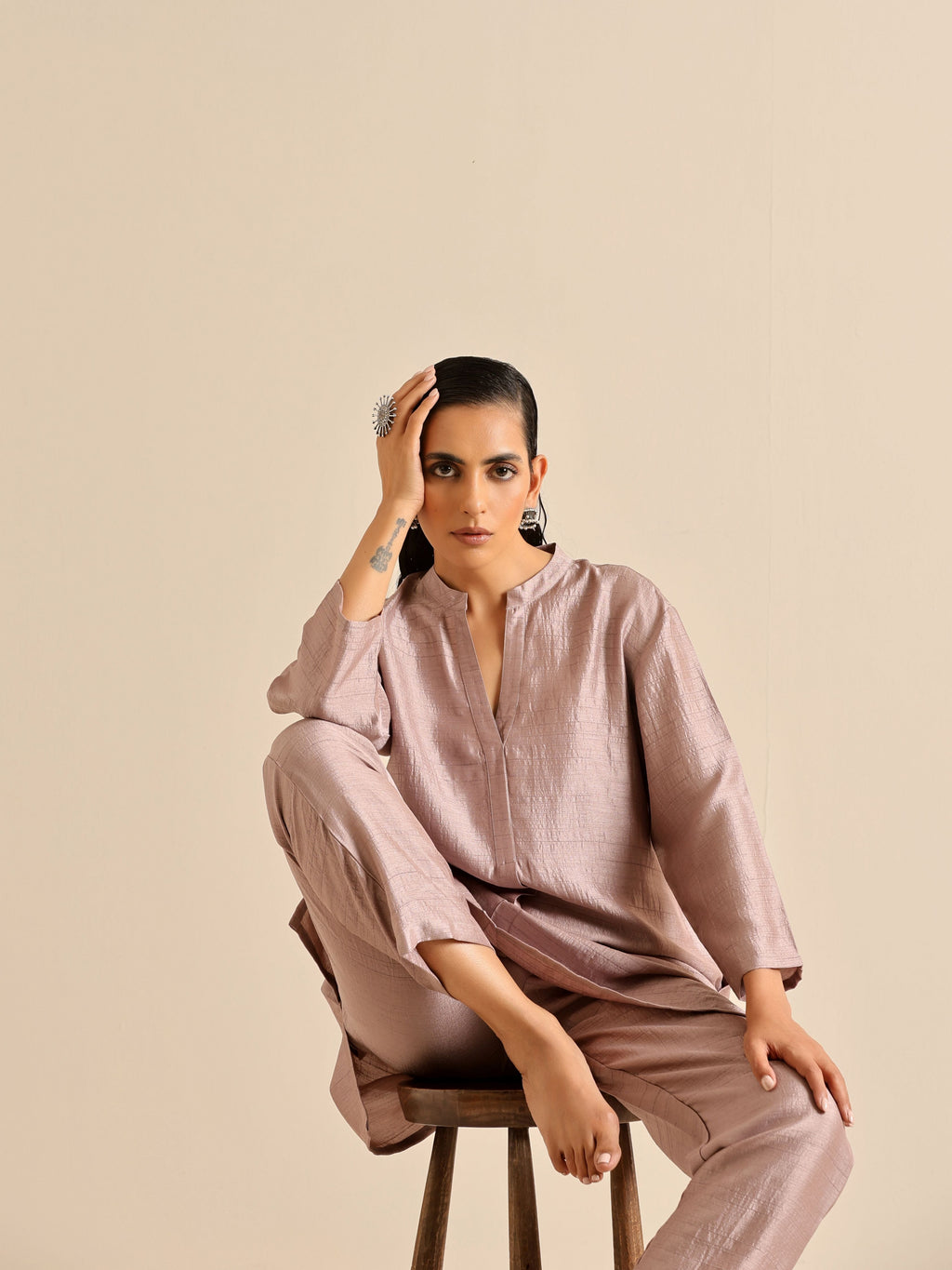 trueBrowns Grey Silk Texture Relaxed Co-Ord Set | Grocsy