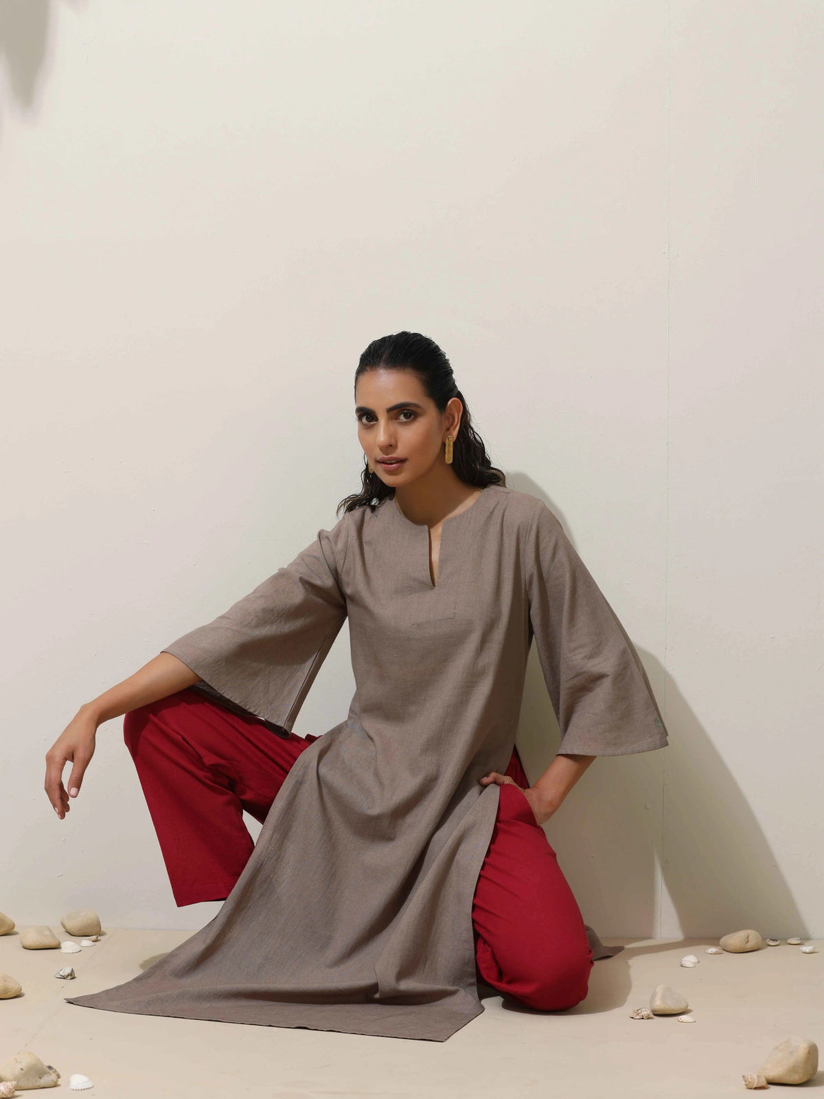 trueBrowns Grey Cotton Linen Kurta Pant Set | Grocsy