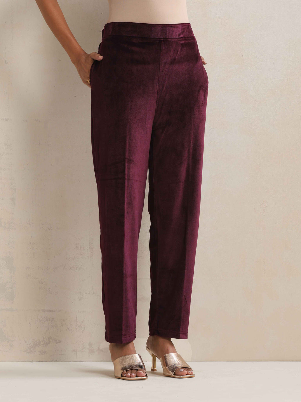 trueBrowns Purple Velvet Geometric Embroidered Kurta Pant Dupatta Set | Grocsy
