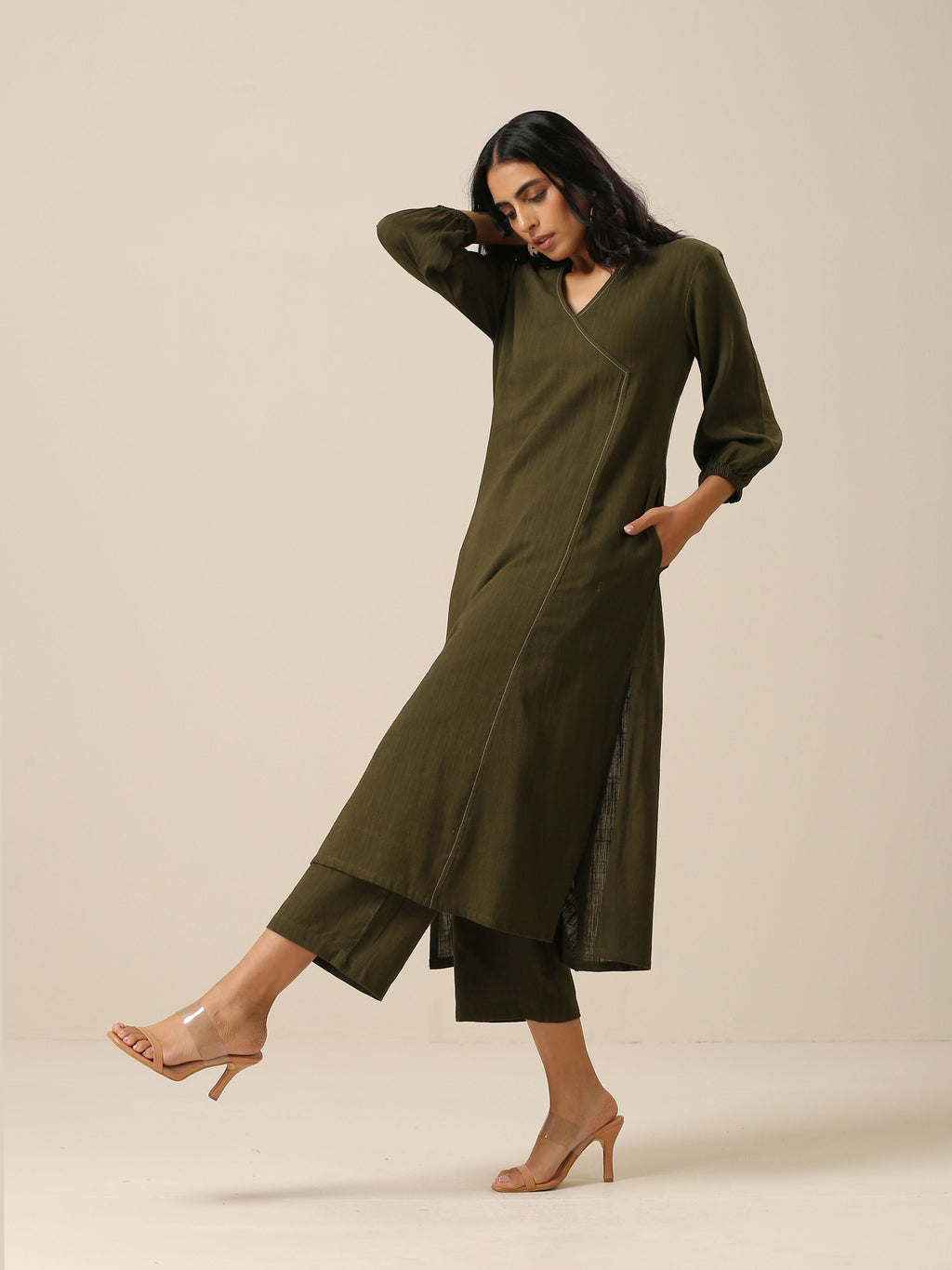 trueBrowns Olive Green Slub Texture Kurta Pant Set | Grocsy