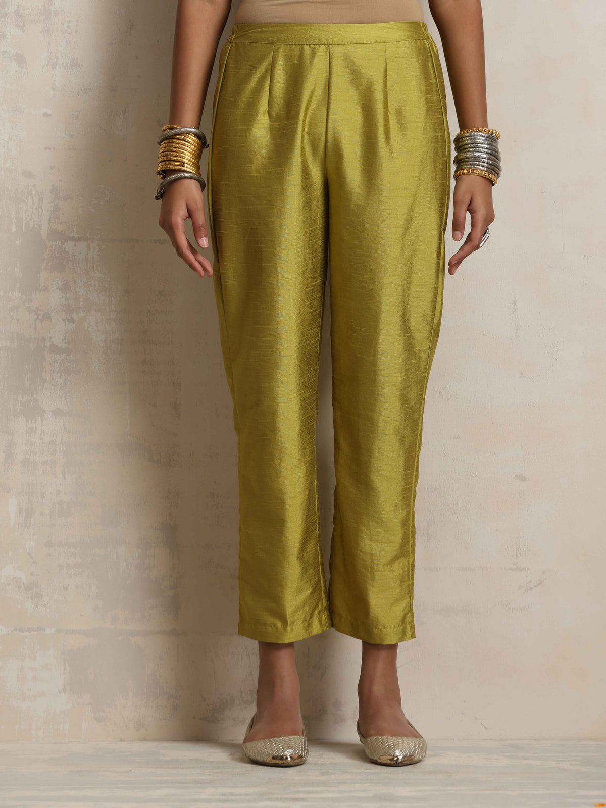 trueBrowns Green Shirt Kurta Set | Grocsy