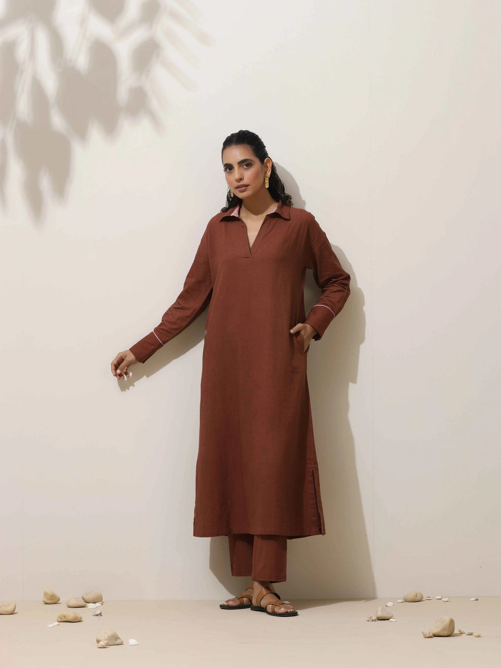 trueBrowns Brown Cotton Linen Kurta Pant Set | Grocsy