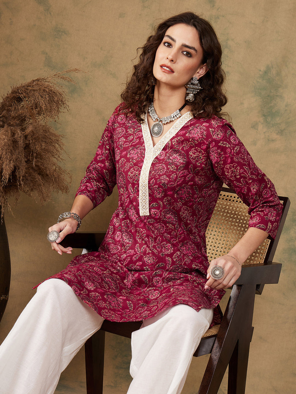 InWeave Women's Burgundy Maroon Print V Neck Lace Work Straight Kurta | Grocsy
