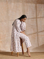 trueBrowns White With Pink Blue Buta Block Print Cotton Kurta Pant Set | Grocsy