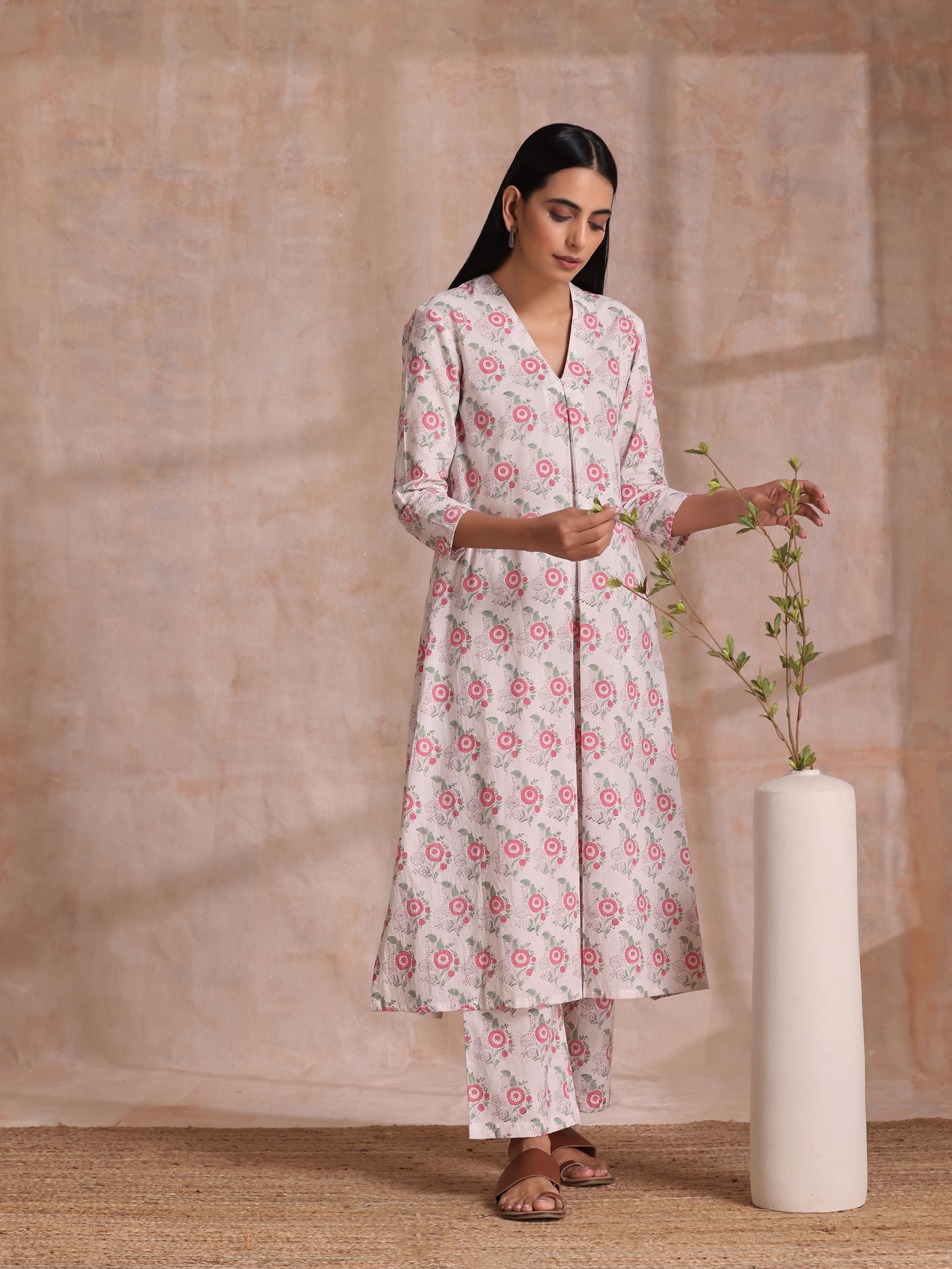 trueBrowns Pink Green Buta On White Block Print Cotton Slit Kurta Pant Set | Grocsy