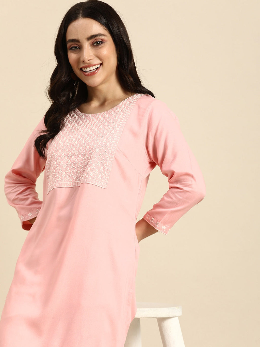 Sangria Women Floral Embroidered Kurta | Grocsy